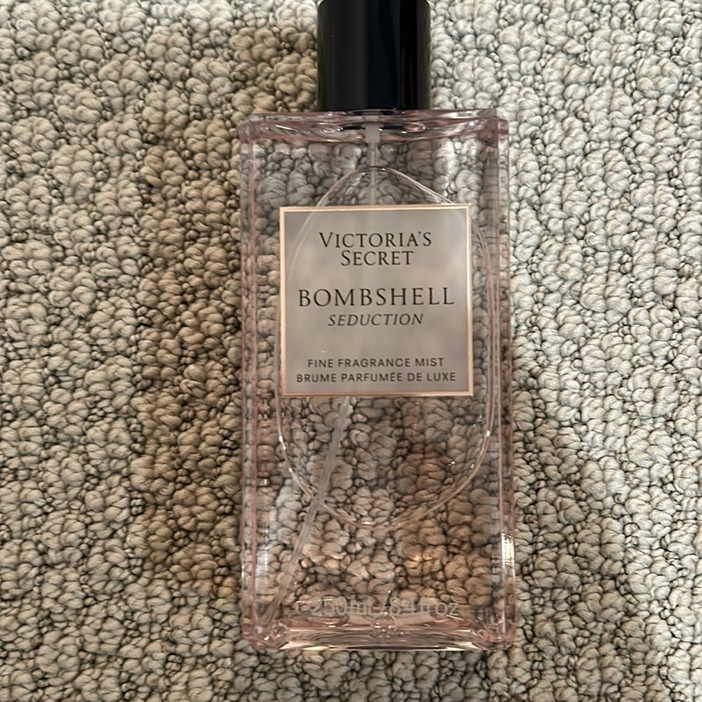 Victoria’s Secret Bombshell Seduction Fine Mist 8.4 fl oz/250 ml
